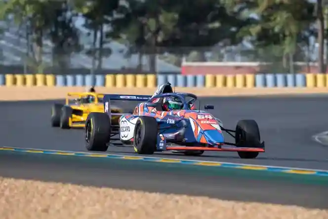 GP explorer au Mans illustre l'article Les événements du Mans : des opportunités puissantes pour la communication de votre TPE/PME